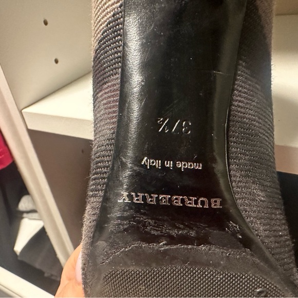 Burberry pre owned small heel shoes - Picture 2 of 4